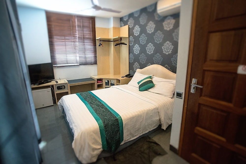 Lvis Boutique Hotell Malé Exteriör bild